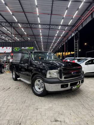 FORD F-250 4.2 XLT 4X2 CD V6 GASOLINA 4P MANUAL FORD F-250 4.2 XLT 4X2 CD V6 GASOLINA 4P MANUAL